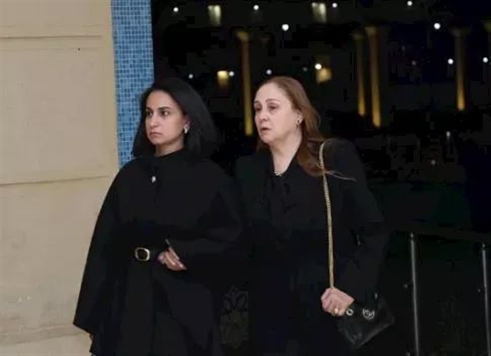 أبرز لقطات عزاء والد منة شلبي بحضور نجوم الفن