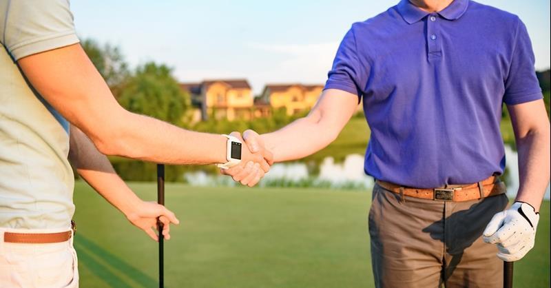 المصافحة في المنام | نواعم